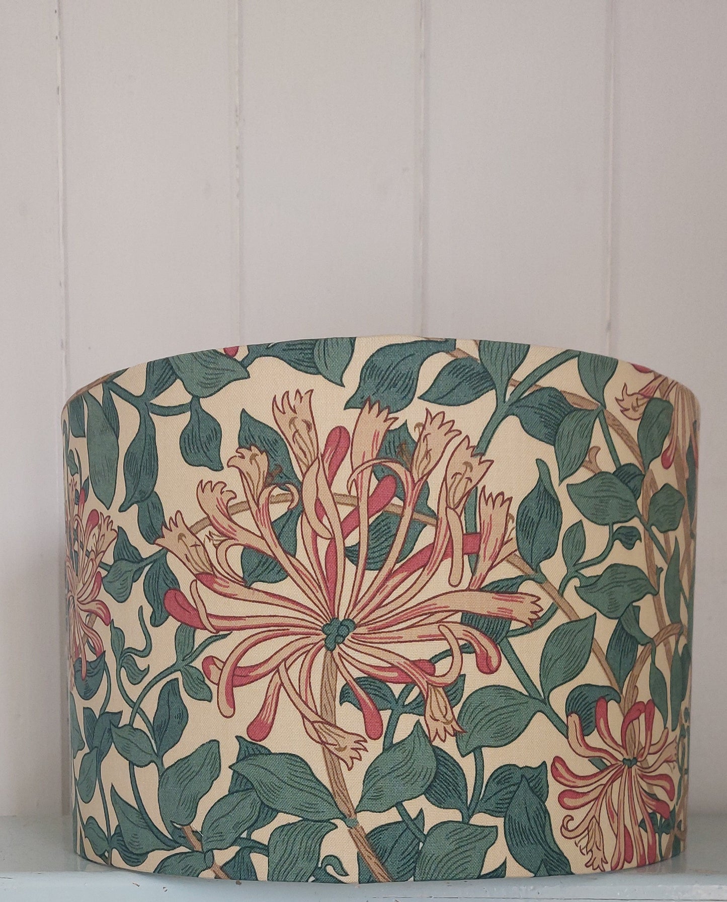 Wiĺliam morris honeysuckle lamp shade pendant or lamp