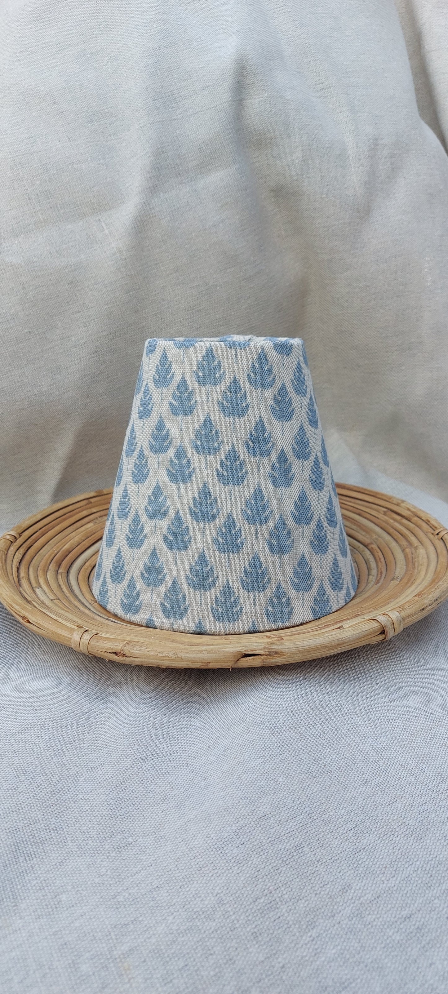 Pure Linen Blue Leaf Oatmeal Candle Clip Lampshade for Wall Lights Chandeliers