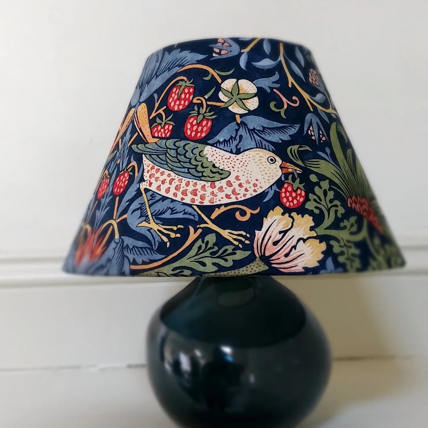 William morris table lamp deals