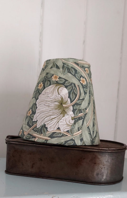 William Morris pimpernel lamp shade mint