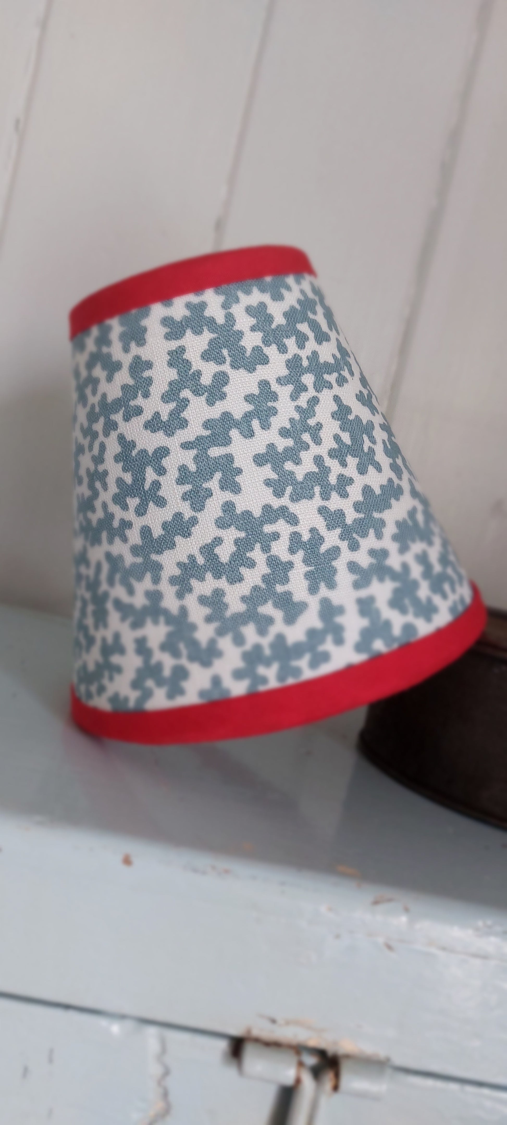 Colefax andflower candle clip lampshade  scone 