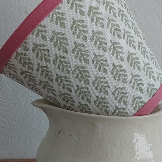 Candle clip lampshade green leaves 