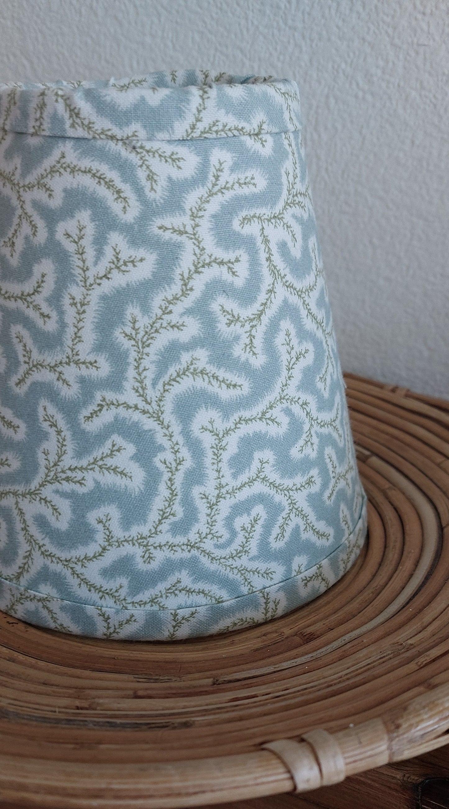 Ian Sanderson Dulcie mint lampshade candle clip