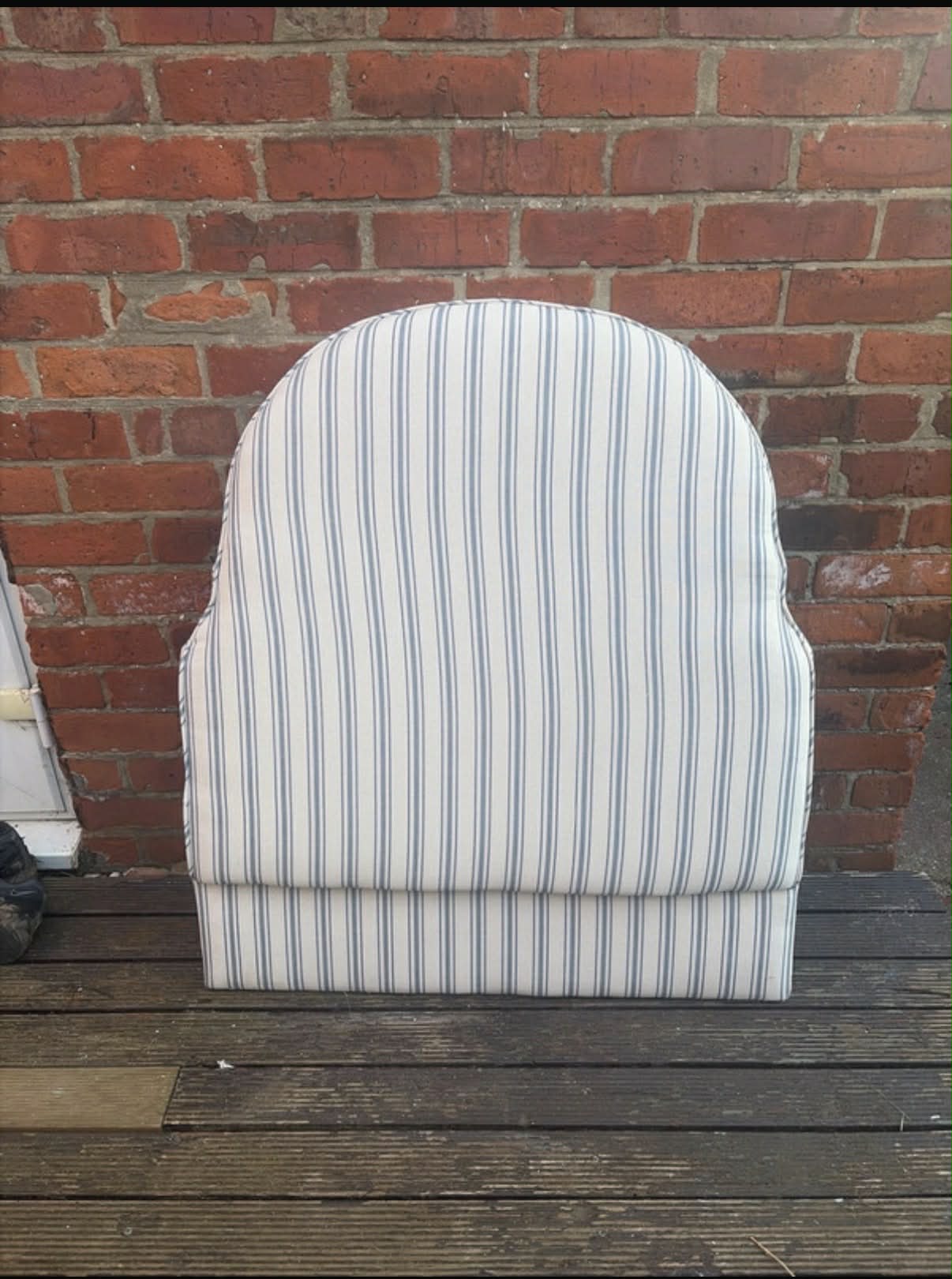 Stripe single headboard postage inlusive