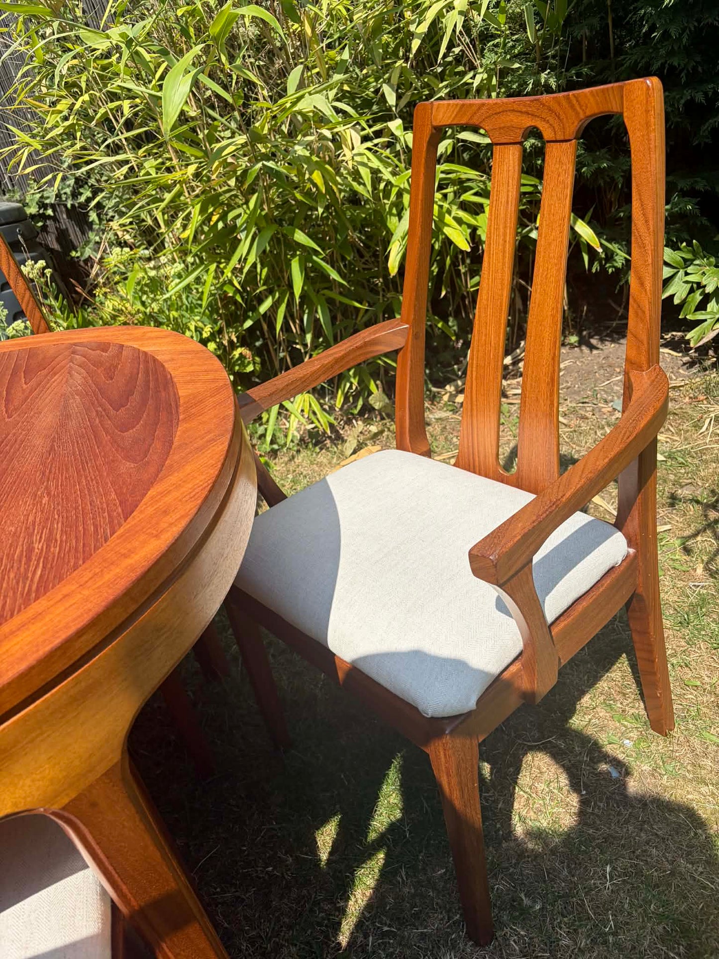 Nathan dining table with 6 chairs extending MCM Teak wood