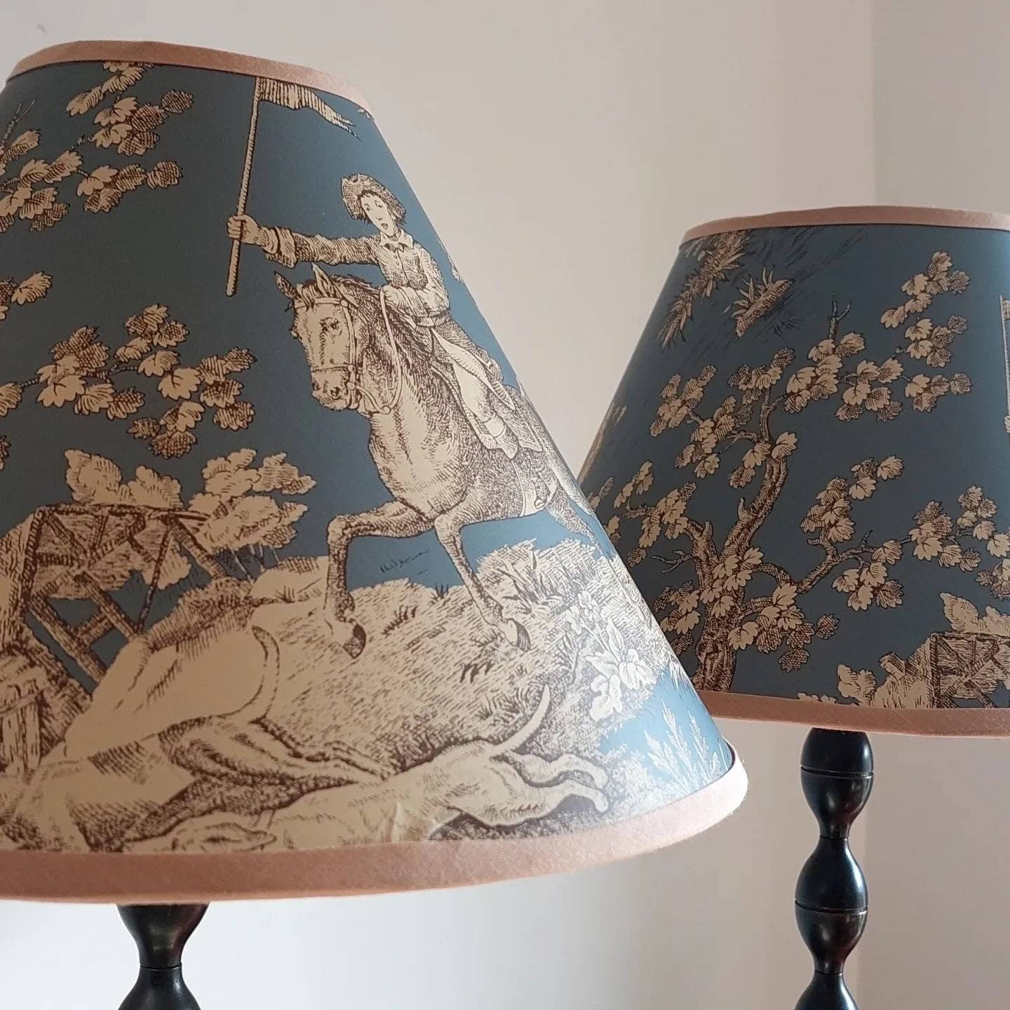 French Toile Coolie  Lampshade Hunting Scene Blue